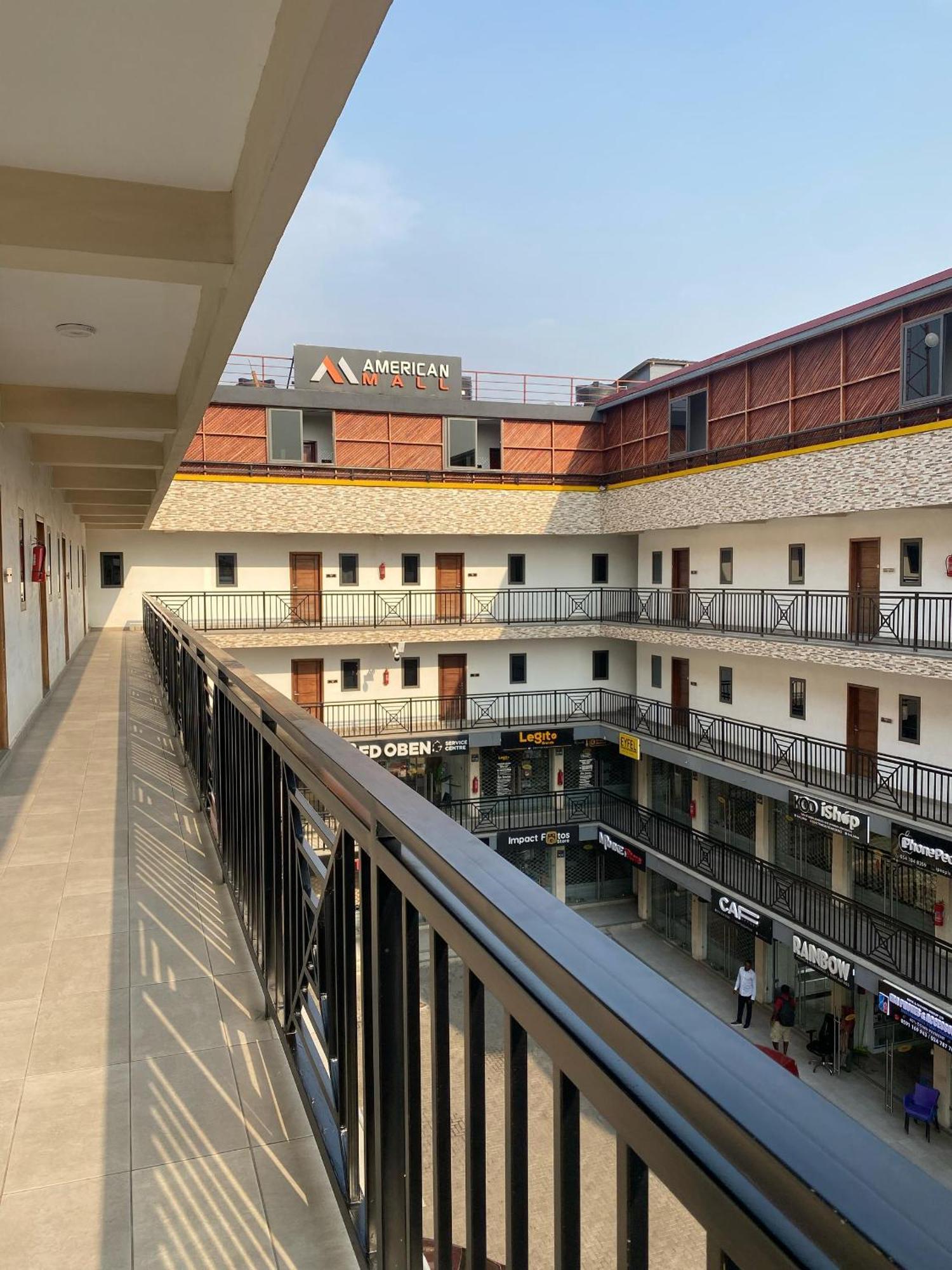 American Mall Accra Exterior photo